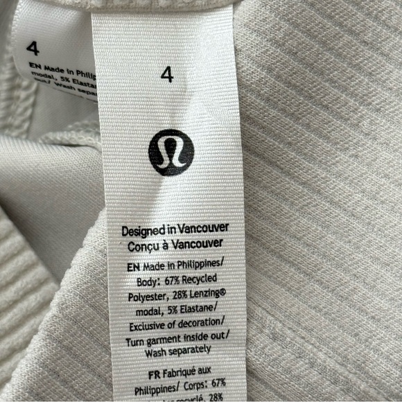 Lululemon Ribbed Softstreme Flared Pant Women’s Size 4 High Rise New With Tags - Picture 3 of 8